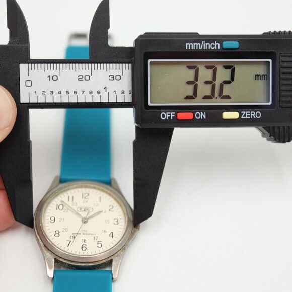 Vintage Tozai Unisex Watch 33mm Round Dial Blue Silicone Strap with New Battery - Picture 2 of 16